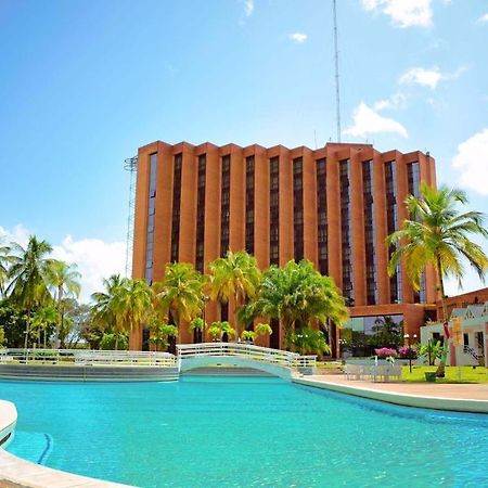 Tibisay Hotel Maturin Bagian luar foto